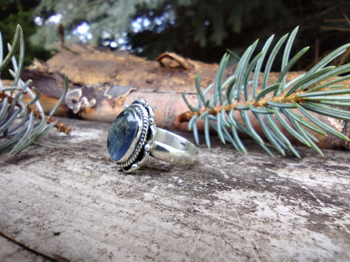 Sterling Silver Kyanite Size 6.5