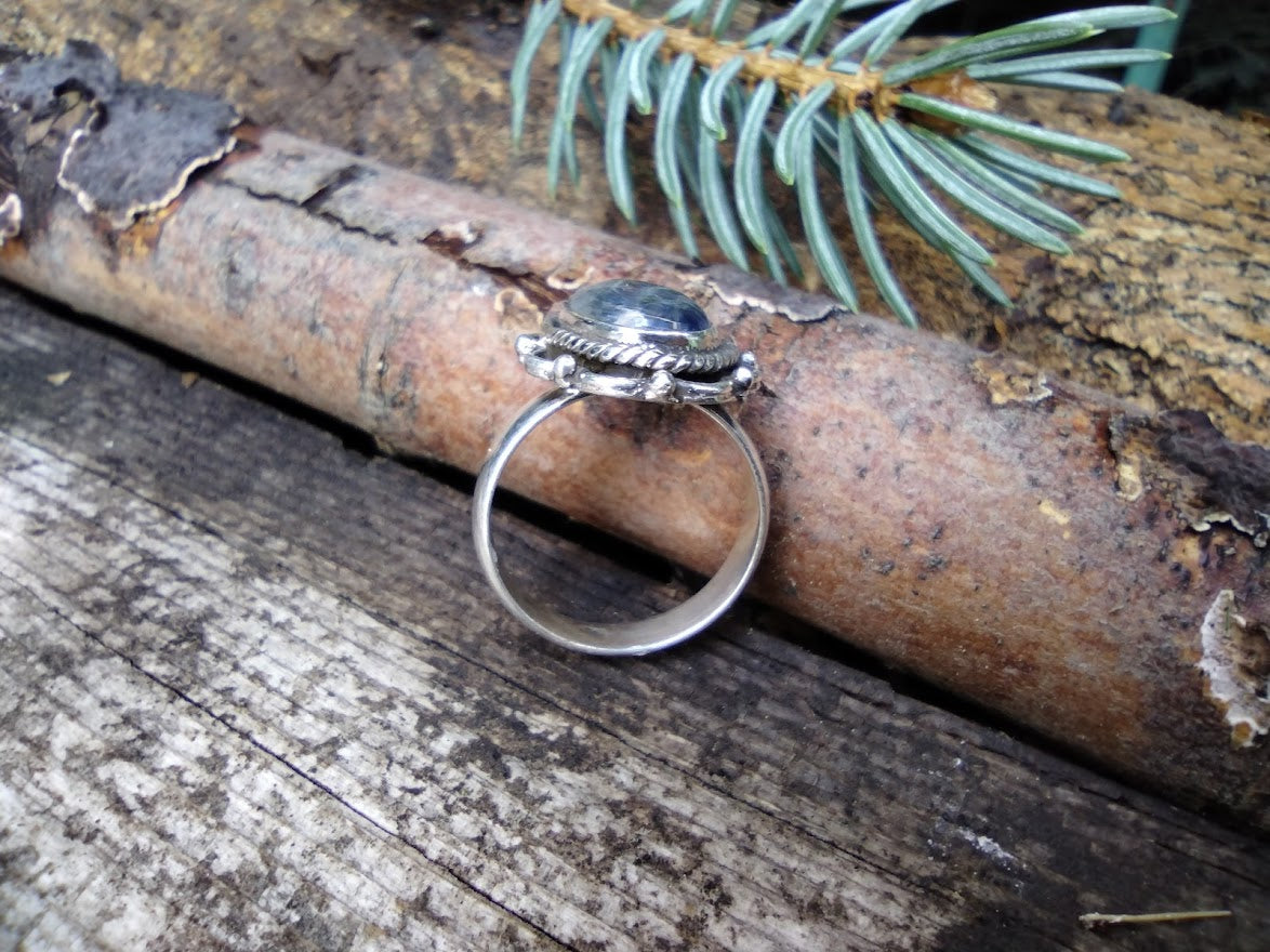 Sterling Silver Kyanite Size 6.5