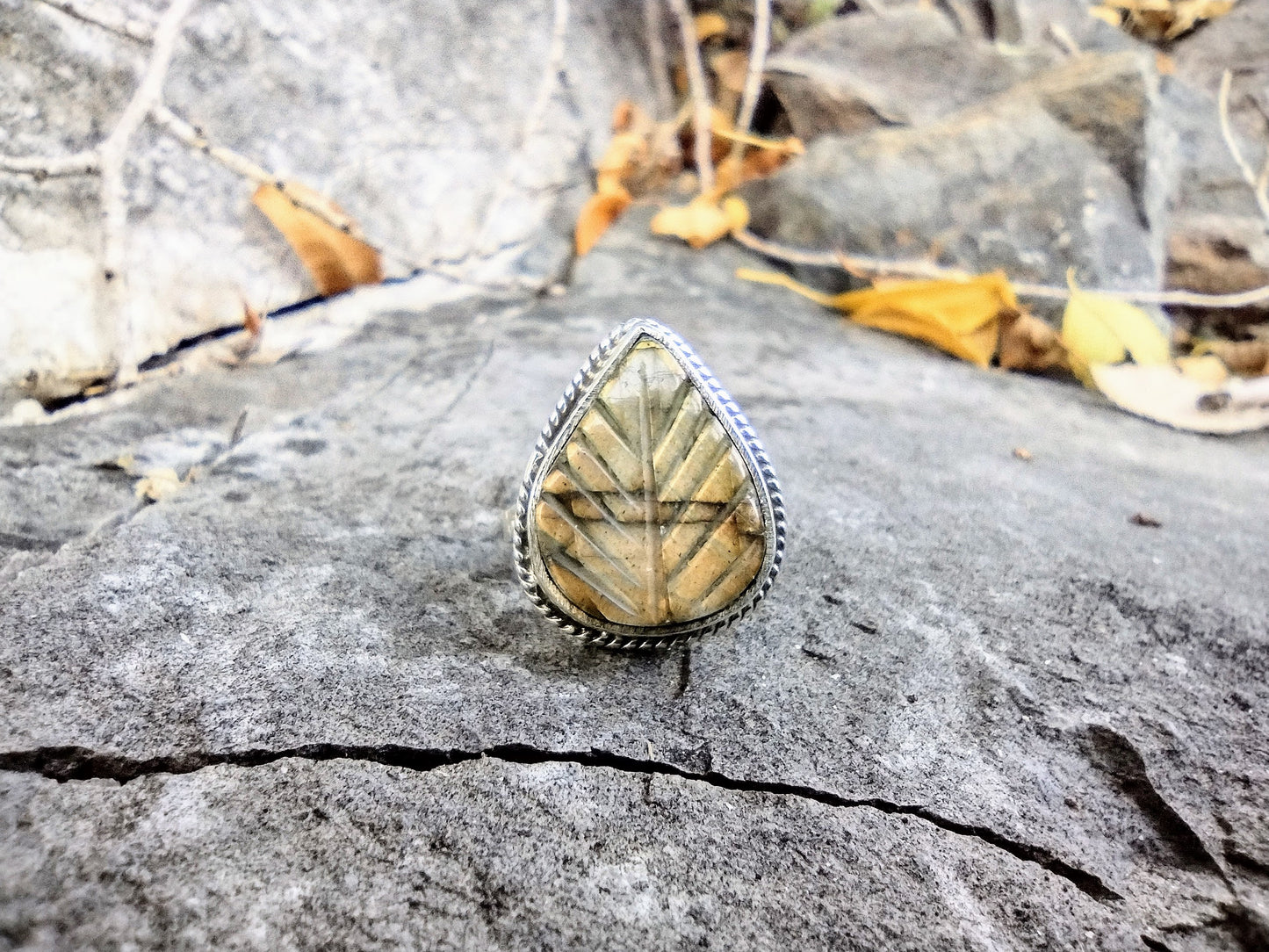 Carved Blue Labradorite Ring | Size 7.5