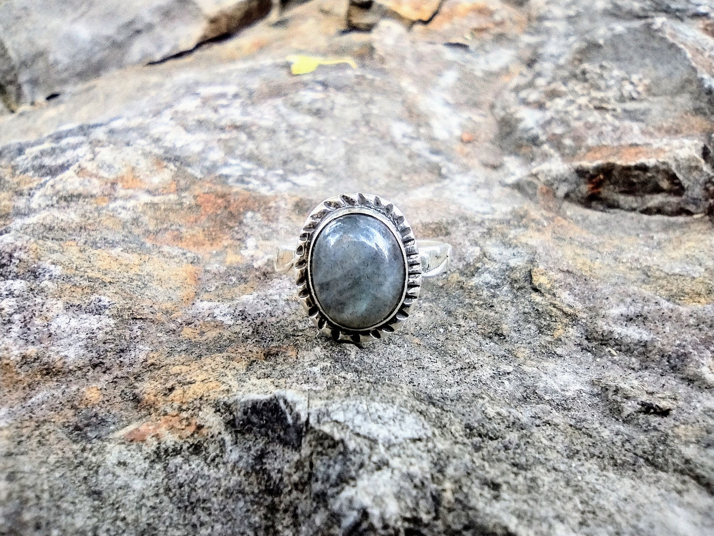 Blue Labradorite Ring | Size 7