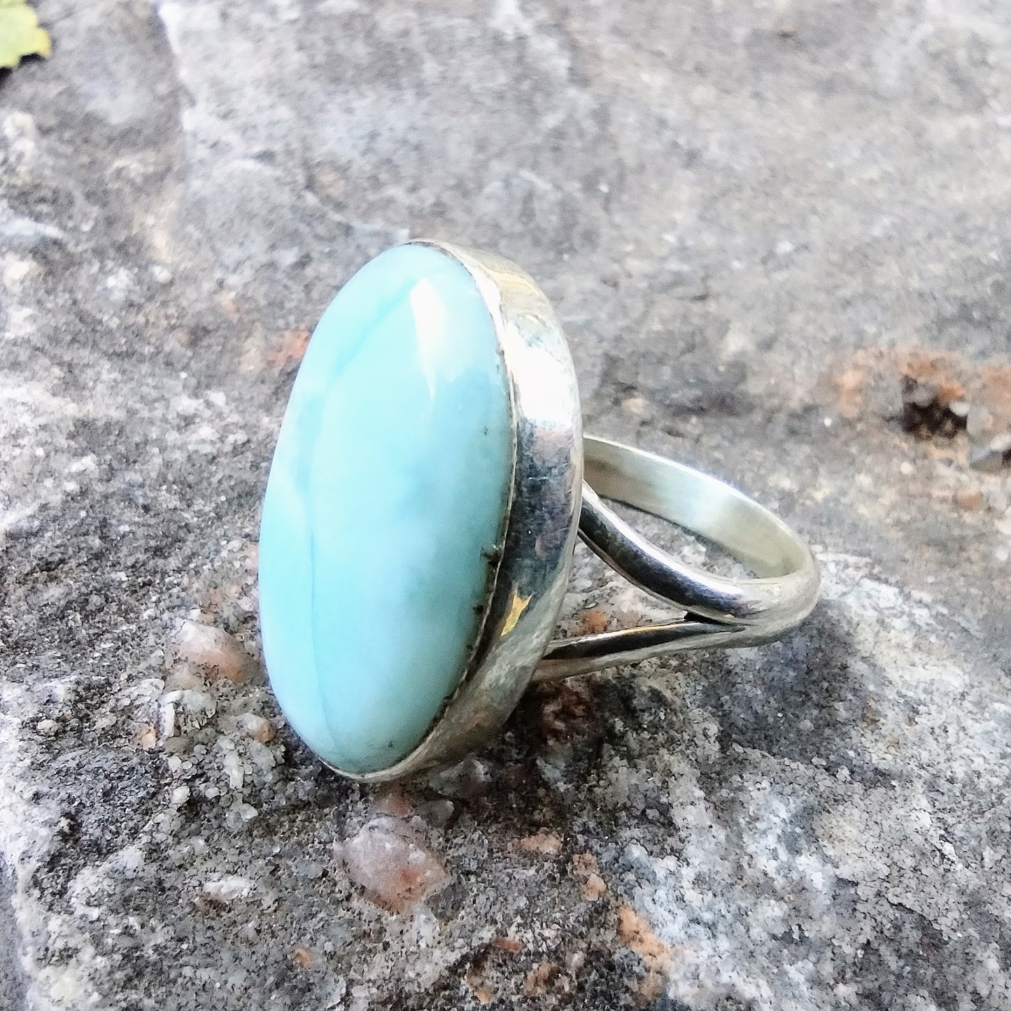 #K18 Natural Larimar Ring