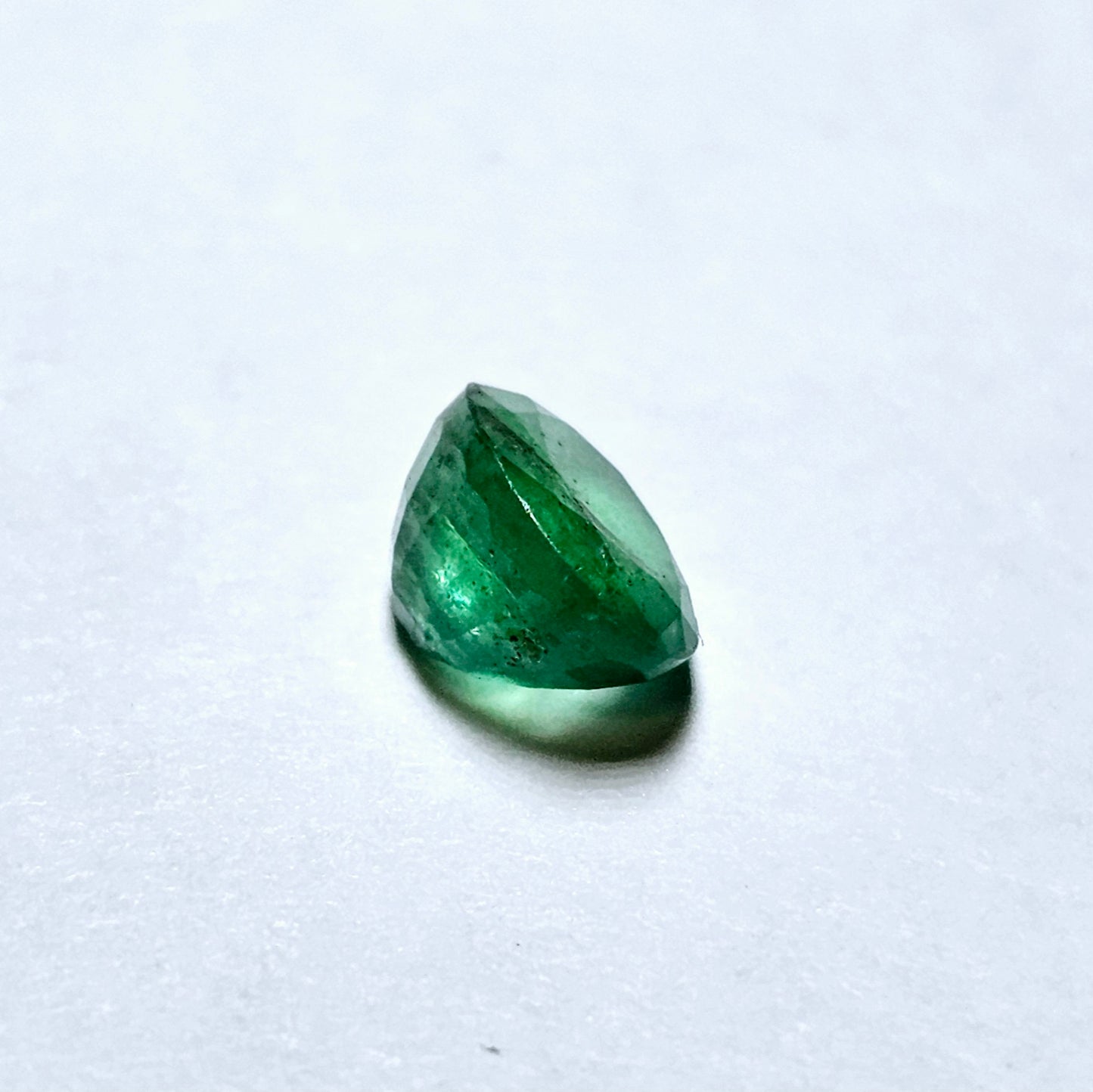 1.8 ct Oval Zambian Emerald, 8.2 x 6.4 mm K2
