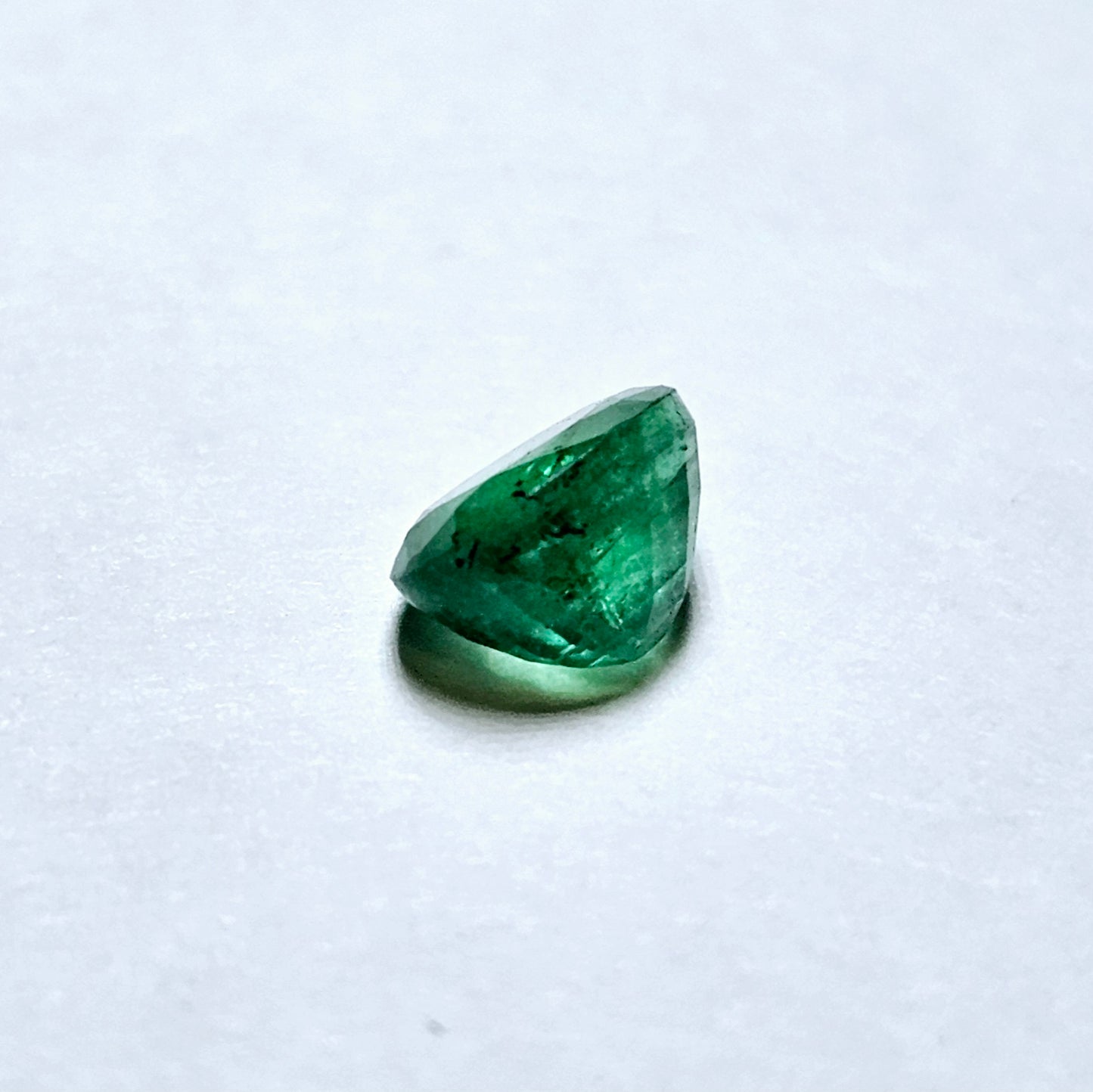 1.8 ct Oval Zambian Emerald, 8.2 x 6.4 mm K2