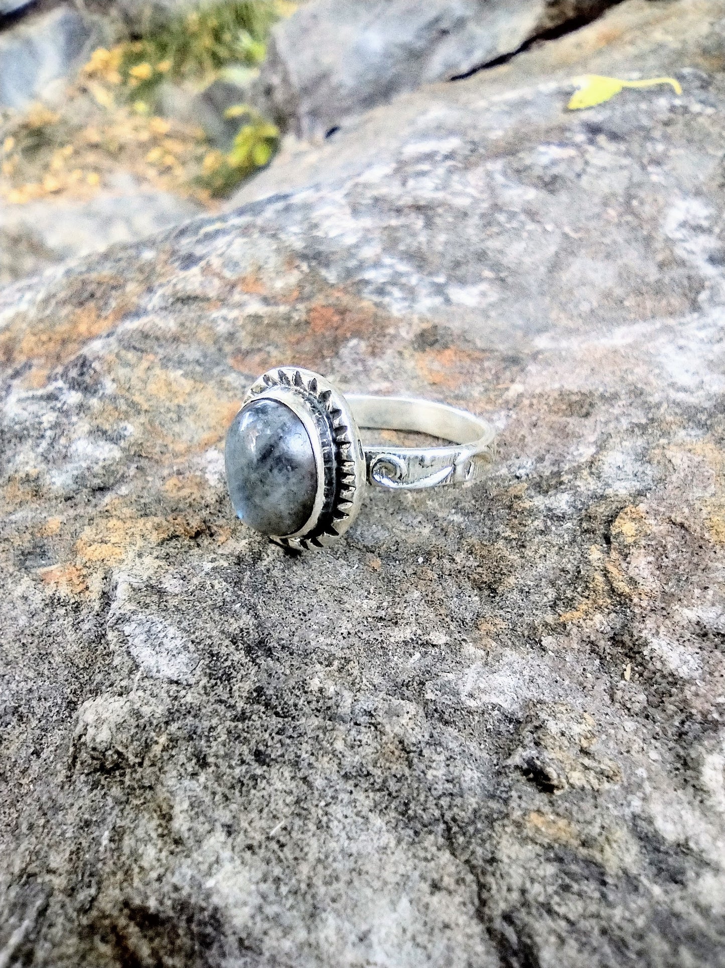 Sterling Silver Blue Labradorite Ring Size 7